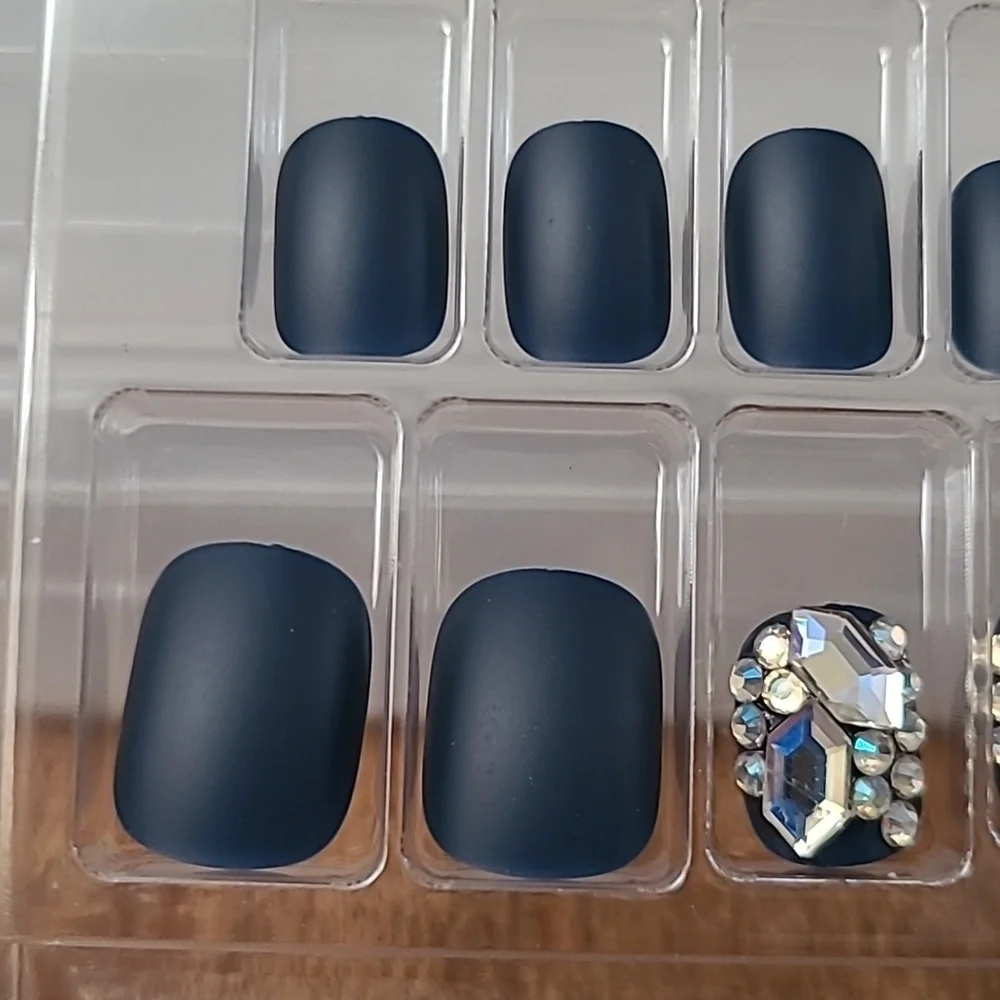 3D Rhinestone Sapphire Blue Matte Press on Nails - Picture 10 of 10